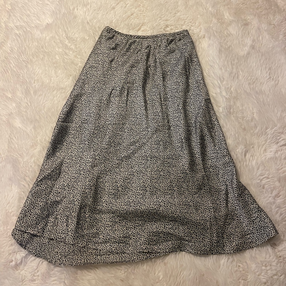 Satin printed skirt